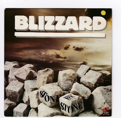 Giri blizzard down town - 45,