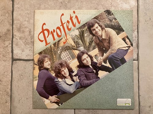 Profeti omonimo same - profeti,